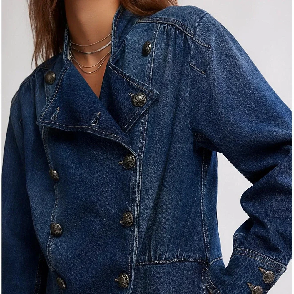 Free People Imogene Denim Officer Jacket Sally Wash Blue Size M NWT - Picture 3 of 4